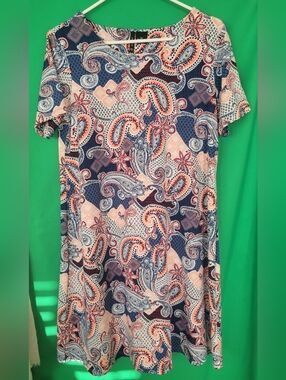 new directions Paisley Print Short Sleeve Dress Swing Shift Size Medium Stretchy